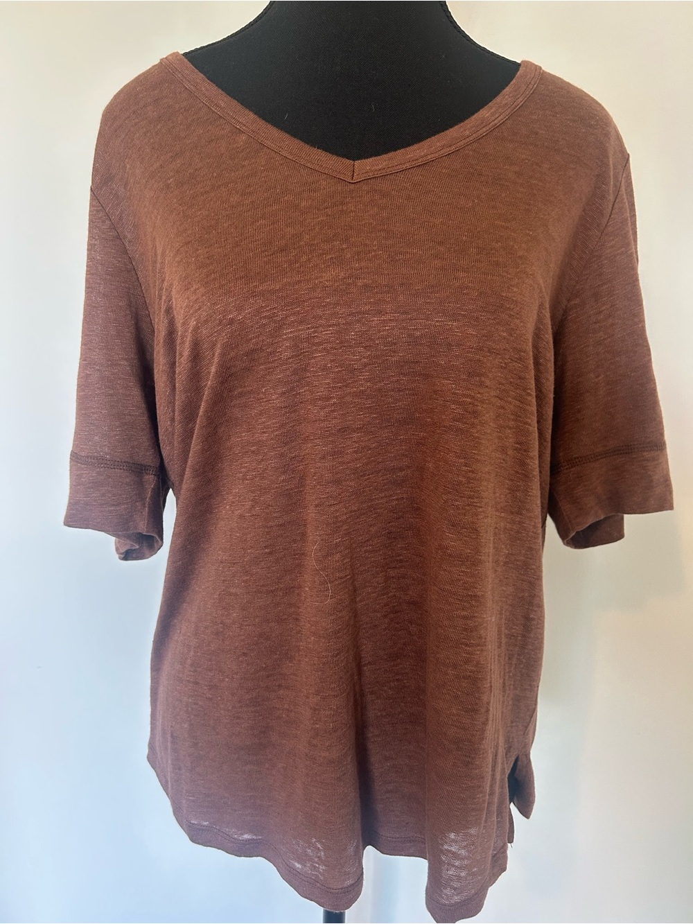 Part Two V-Neck mid length Top - Brown NWOT